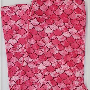 TC2 LuLaRoe Tall & Curvy2 Leggings Cute Mermaid Scales Pattern U29 NWT